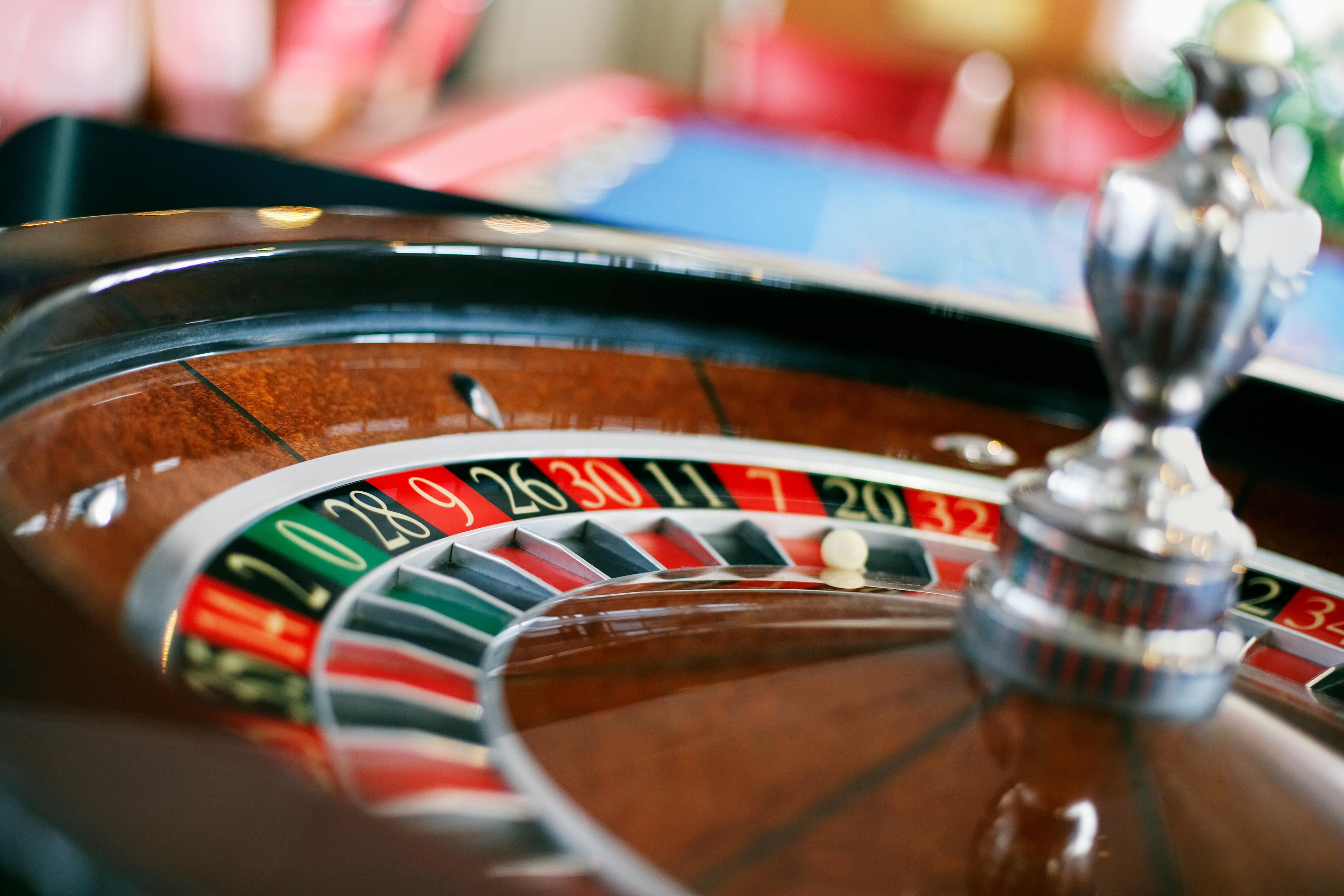 Roulette table how to play